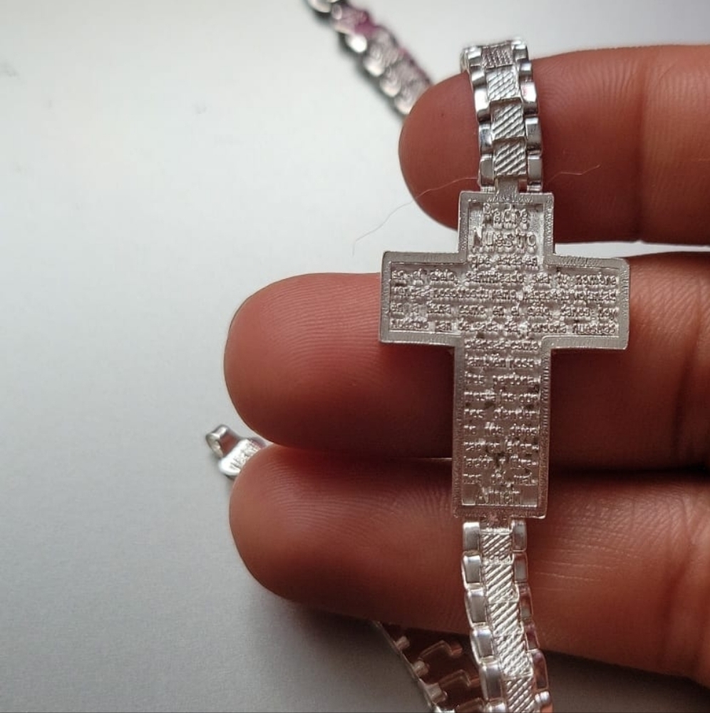 Sterling silver 925 cross bracelet size 7"